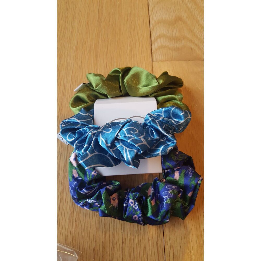 Ivory Ella Hair Scrunchies, set of 3, Blues and‎ Greens NWT - Picture 3 of 5